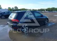 2018 Volkswagen GOLF photo