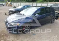 2018 Volkswagen GOLF фото