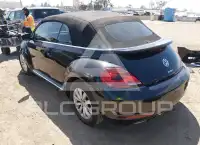 2018 Volkswagen BEETLE photo