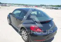 2018 Volkswagen BEETLE photo