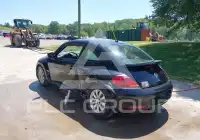 2018 Volkswagen BEETLE фото