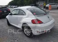 2018 Volkswagen BEETLE фото