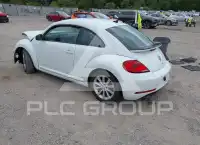 2018 Volkswagen BEETLE фото