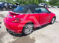 2018 Volkswagen BEETLE фото