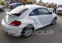 2018 Volkswagen BEETLE photo