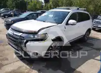 2019 Mitsubishi OUTLANDER photo