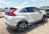 2019 Mitsubishi ECLIPSE фото