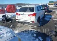 2019 Mitsubishi OUTLANDER photo
