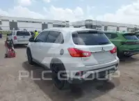 2019 Mitsubishi OUTLANDER фото