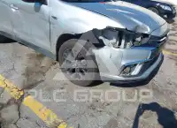 2019 Mitsubishi OUTLANDER фото