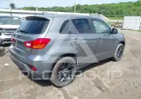 2019 Mitsubishi OUTLANDER фото