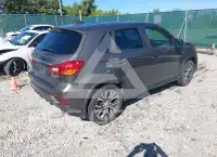 2019 Mitsubishi OUTLANDER photo