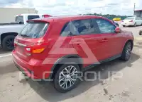 2019 Mitsubishi OUTLANDER photo