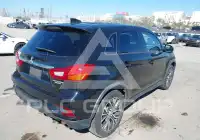 2019 Mitsubishi OUTLANDER фото