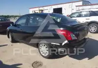 2019 Nissan VERSA photo