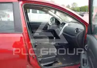 2019 Nissan VERSA фото