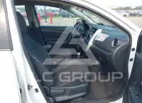 2019 Nissan VERSA фото