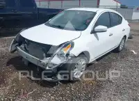 2019 Nissan VERSA фото