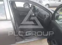 2019 Nissan VERSA фото
