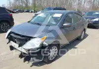 2019 Nissan VERSA фото