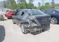 2019 Nissan VERSA фото