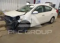 2019 Nissan VERSA фото
