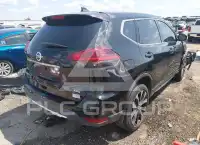 2019 Nissan ROGUE photo