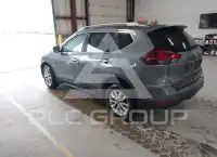 2019 Nissan ROGUE photo