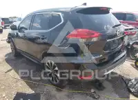 2019 Nissan ROGUE photo