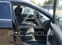 2019 Nissan ROGUE photo