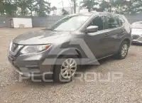2019 Nissan ROGUE photo