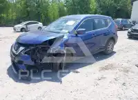2019 Nissan ROGUE photo