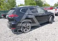 2019 Nissan ROGUE photo