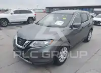 2019 Nissan ROGUE photo