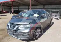 2019 Nissan ROGUE photo