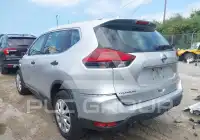 2019 Nissan ROGUE photo