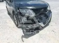 2019 Nissan ROGUE photo