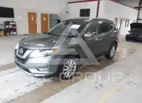 2019 Nissan ROGUE photo