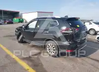 2019 Nissan ROGUE photo