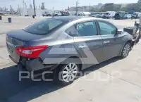2019 Nissan SENTRA фото