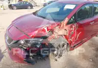 2019 Nissan LEAF photo