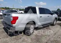 2019 Nissan TITAN фото