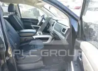 2019 Nissan TITAN фото