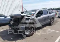 2019 Nissan TITAN фото