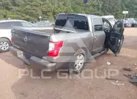 2019 Nissan TITAN фото