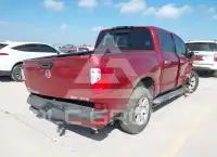 2019 Nissan TITAN photo