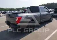 2019 Nissan TITAN фото