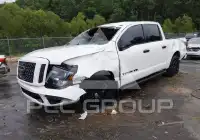 2019 Nissan TITAN фото