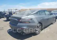 2019 Nissan MAXIMA photo