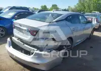 2019 Nissan MAXIMA photo